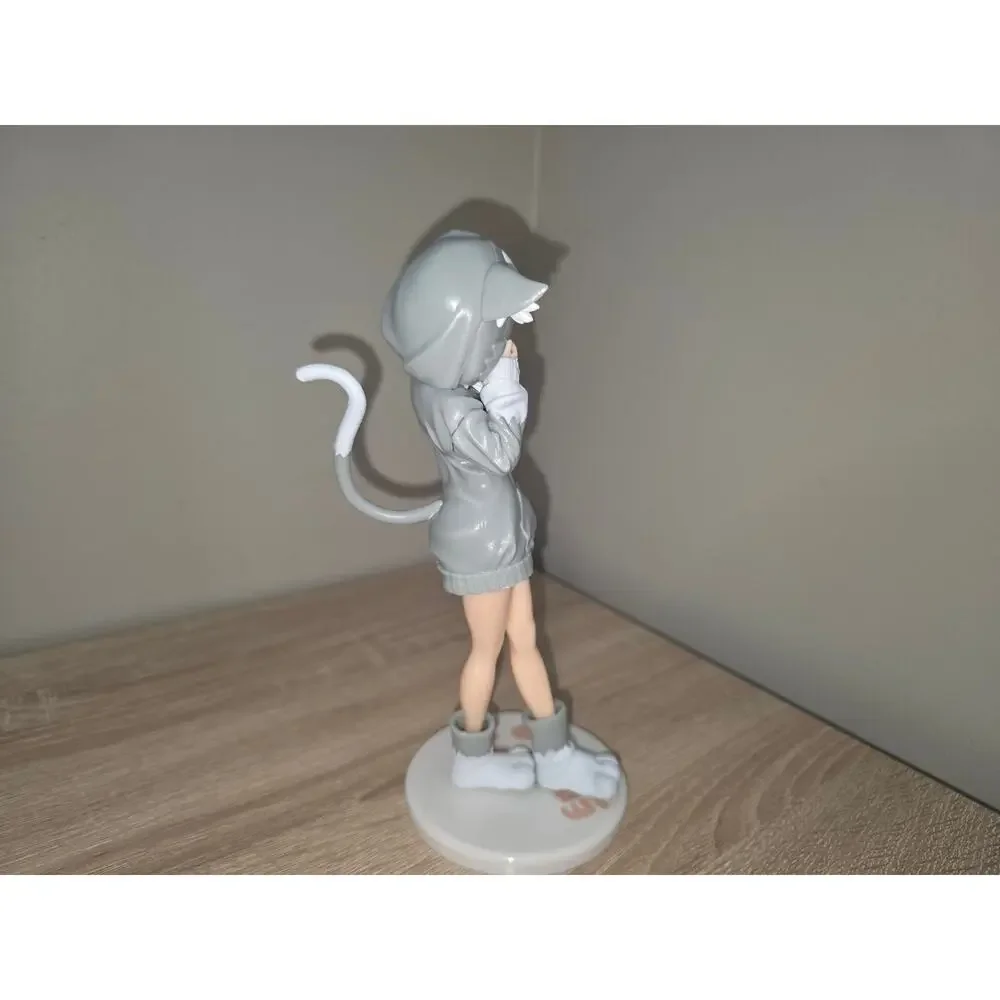 Rezero Emilia Hooded Kawaii Ver. Figurine 8.5